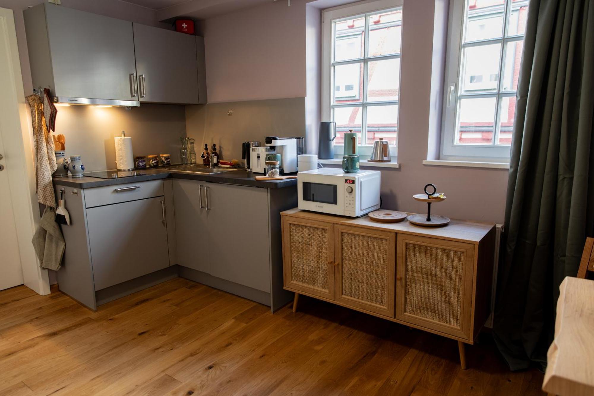 Altstadt Apartment Am Dom Wetzlar, 1 Zi, Kueche, Bad Mit Parkplatz Am Grundstueck ภายนอก รูปภาพ